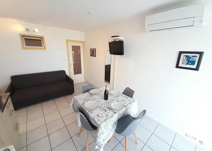 Village Naturiste Paradoxia Apartman *